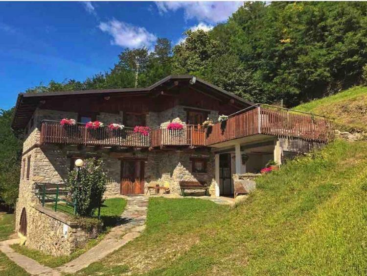 Agriturismo Cavria Castione Andevenno Exterior foto